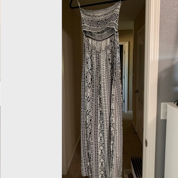 Full Tilt Strapless Maxi Dress - Picture 3 of 10